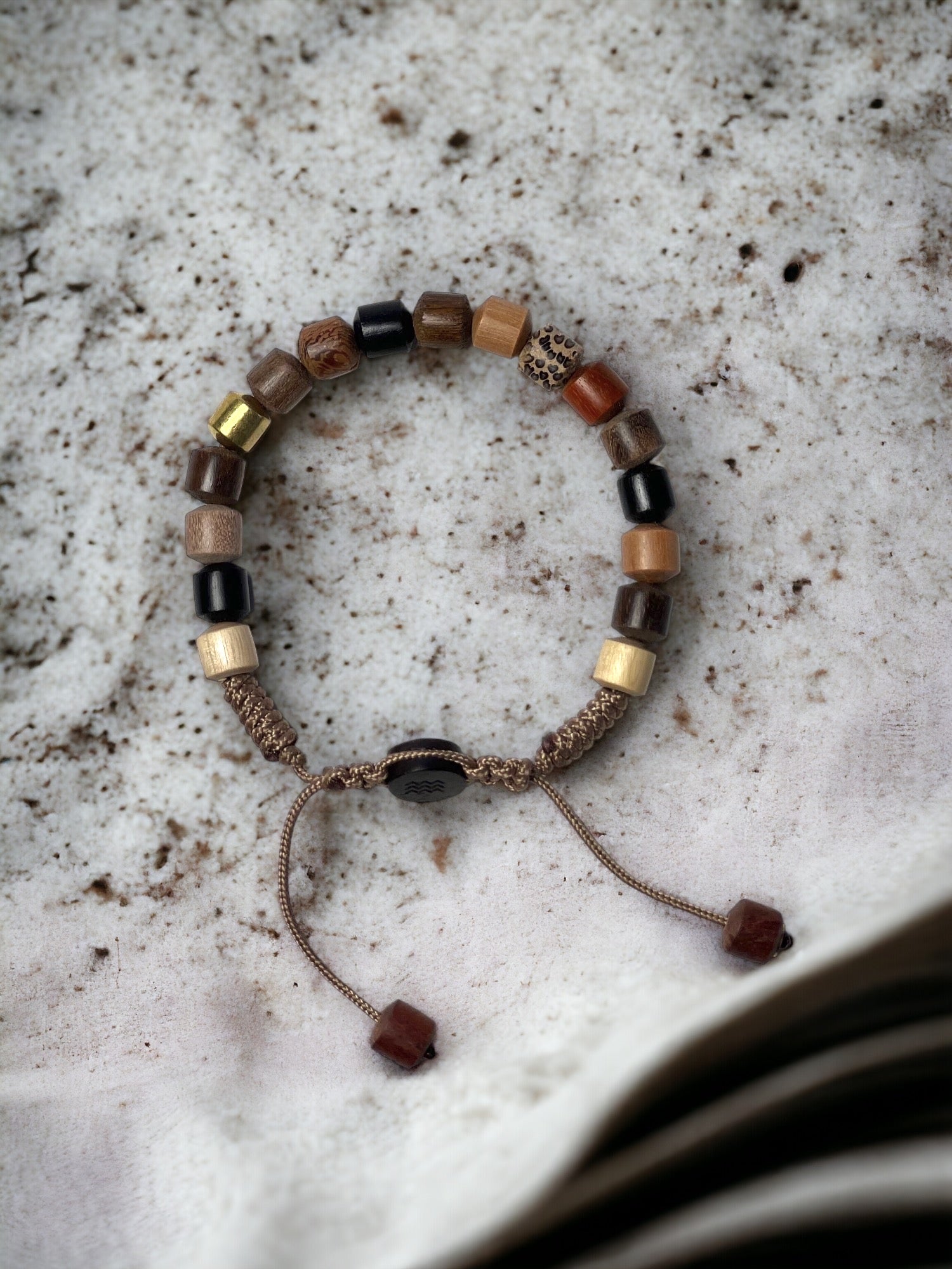 WaiiQi Lānui Aloha Bracelet AwaPuhi – additional view 1